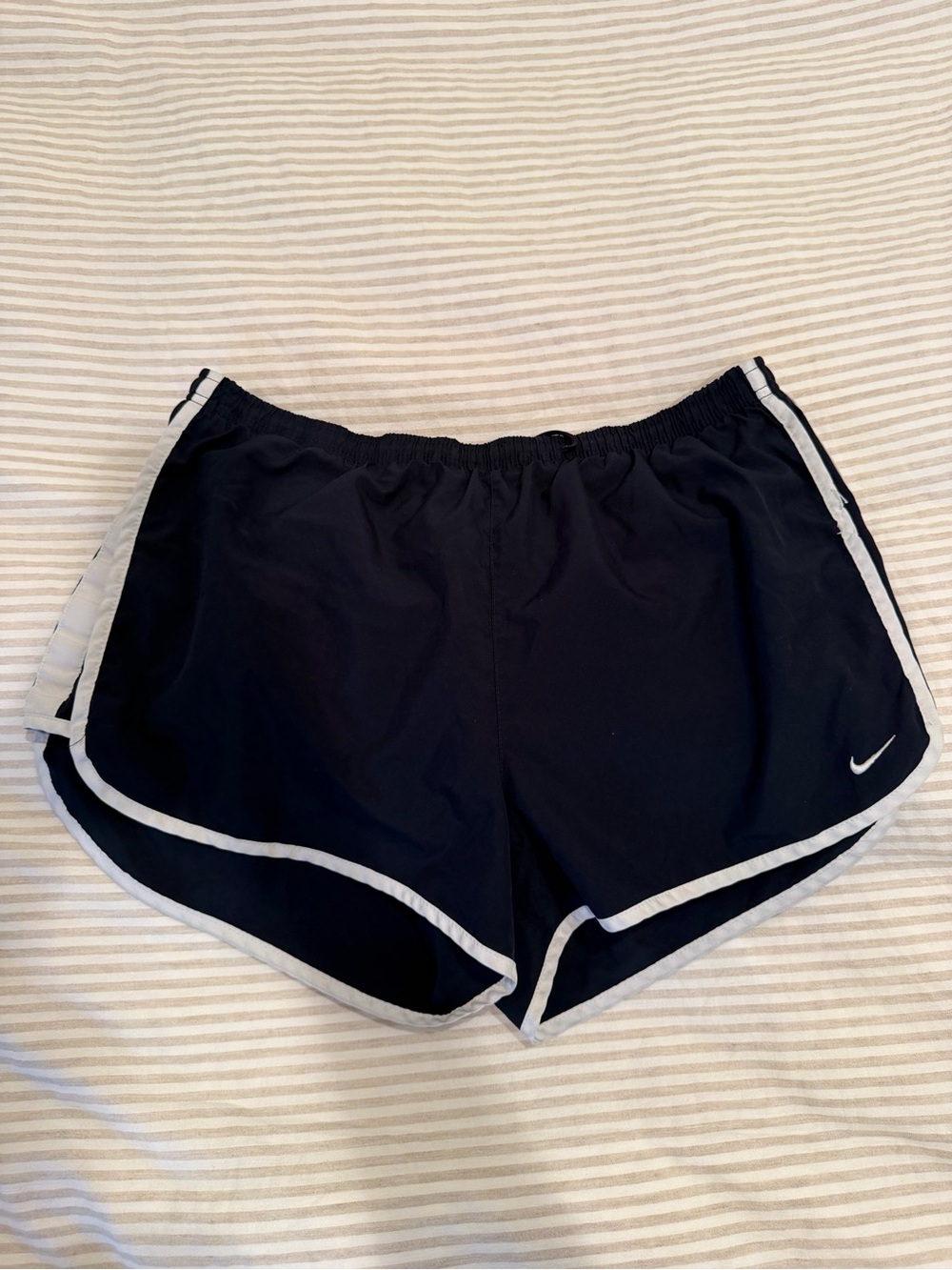 Nike Women’s Norts Navy Athletic Running Shorts with White Trim Large